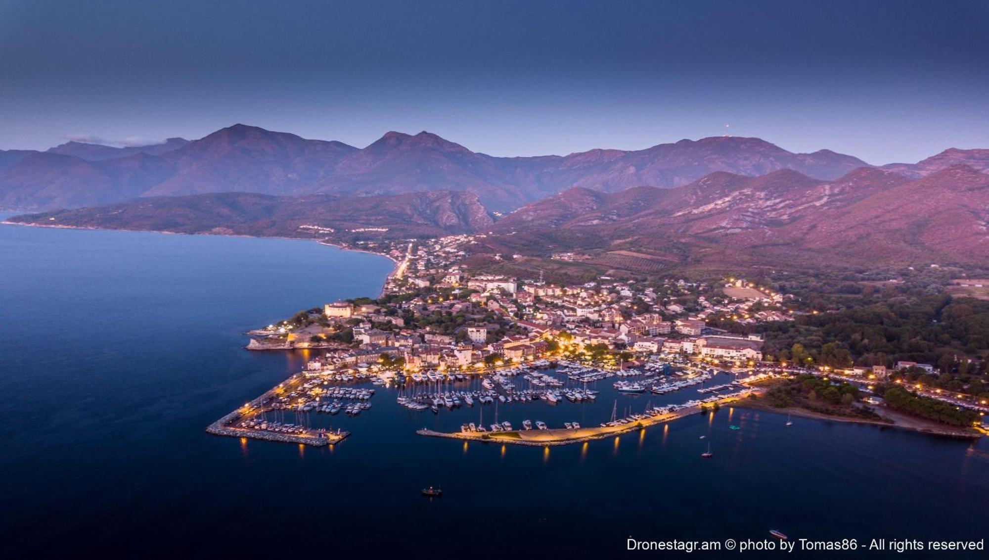 Jardin Et 2 Chambres Centre St Florent Сен-Флоран Экстерьер фото